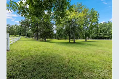 11215 Idlewild Road, Matthews, NC 28105 - Photo 17