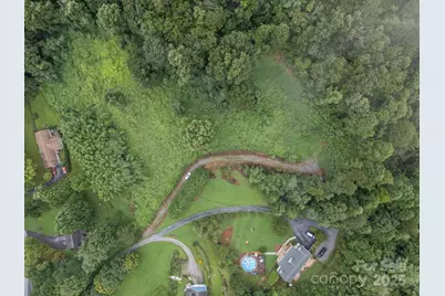 111 Stirling Lane, Hendersonville, NC 28791 - Photo 9