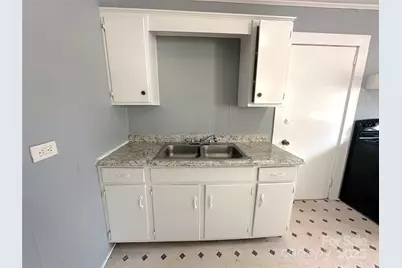 815 S Weldon Street, Gastonia, NC 28052 - Photo 5