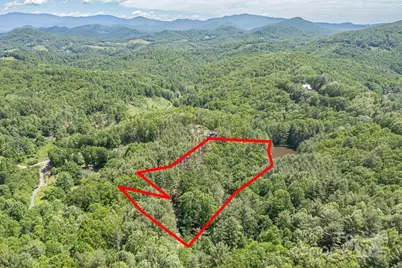 9999 River Edge Drive #2, Burnsville, NC 28714 - Photo 3