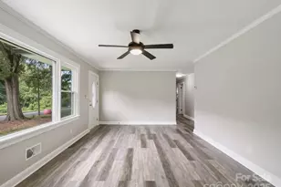 1806 Kingsley Dr, Albemarle, NC 28001 - Photo 7