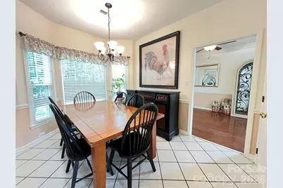 2605 Lamplighter Drive, Kannapolis, NC 28081 - Photo 9