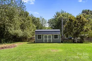 132 Bailey Mountain Rd, Mars Hill, NC 28754 - Photo 5