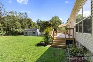 132 Bailey Mountain Rd, Mars Hill, NC 28754 - Photo 11