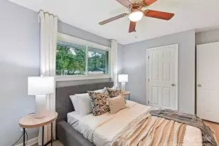 2508 Carrington Ct, Charlotte, NC 28208 - Photo 9