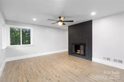 322 Breslin Street, Wadesboro, NC 28170 - Photo 9