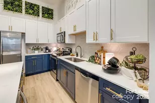 205 S Kings Dr, Charlotte, NC 28204 - Photo 7