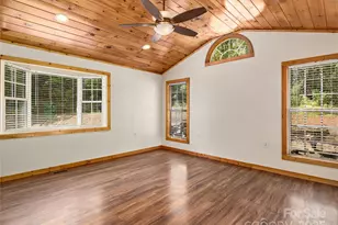 114 Nature Dr, Hendersonville, NC 28792 - Photo 11