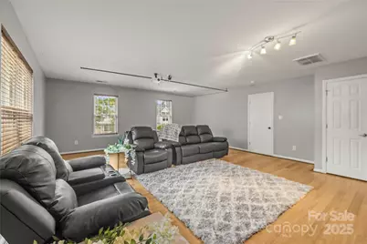 1432 Bedlington Drive NW, Charlotte, NC 28269 - Photo 41