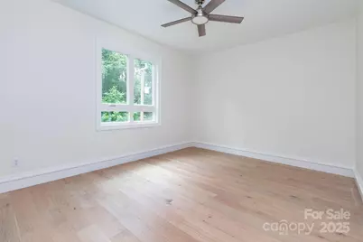 32 Waynesville Avenue, Asheville, NC 28806 - Photo 9