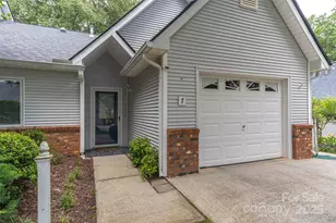 7 Silver Pl, Black Mountain, NC 28711 - Photo 5