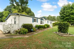 5909 Lake Valley Rd, Clover, SC 29710 - Photo 43