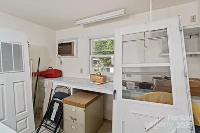 5909 Lake Valley Road, Clover, SC 29710 - Photo 39