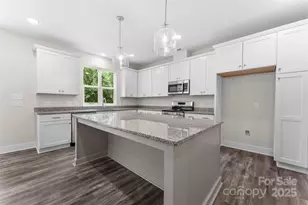 1651 Carolina Cir, Gastonia, NC 28054 - Photo 11