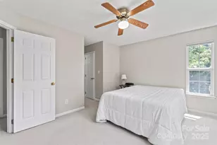 8856 Cinnabay Dr, Charlotte, NC 28216 - Photo 23