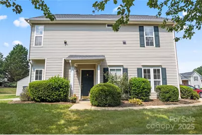 8856 Cinnabay Drive, Charlotte, NC 28216 - Photo 3