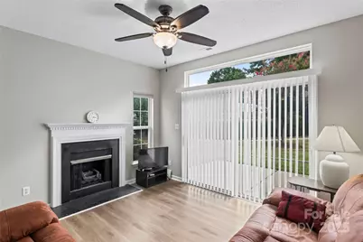 8856 Cinnabay Drive, Charlotte, NC 28216 - Photo 7