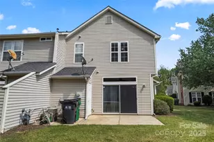 8856 Cinnabay Dr, Charlotte, NC 28216 - Photo 29