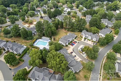 8856 Cinnabay Drive, Charlotte, NC 28216 - Photo 33