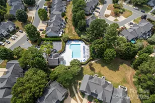 8856 Cinnabay Dr, Charlotte, NC 28216 - Photo 35