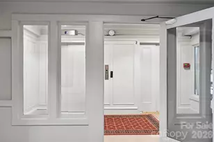 538 N Main St, Hendersonville, NC 28792 - Photo 7