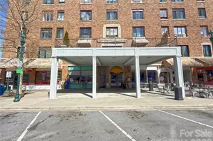 538 N Main St, Hendersonville, NC 28792 - Photo 5