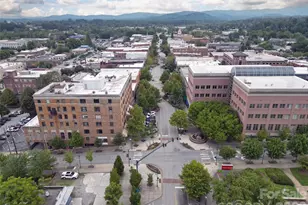 538 N Main St, Hendersonville, NC 28792 - Photo 33