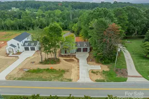 2128 Bolton Rd, Catawba, NC 28609 - Photo 3