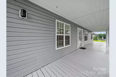 1585 Nathanial Street, Newton, NC 28658 - Photo 7