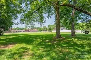 109 Fulton St, Kings Mountain, NC 28086 - Photo 5