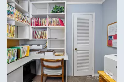 111 W Rutledge Avenue, Gaffney, SC 29340 - Photo 11