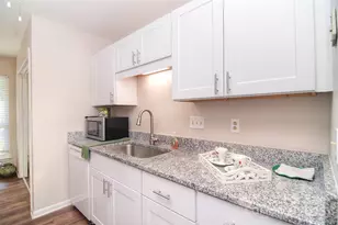 9034 McAlpine Cove Ct, Charlotte, NC 28270 - Photo 9