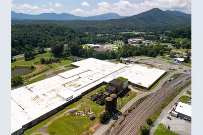 144 Water Street, Old Fort, NC 28762 - Photo 3