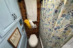 166 Cardinal Ave, New London, NC 28127 - Photo 17