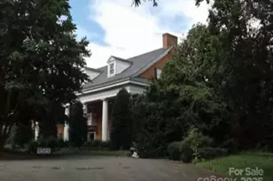 1486 Knolls Dr, Newton, NC 28658 - Photo 1