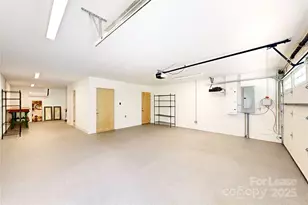 205 Broadway St, Asheville, NC 28801 - Photo 15