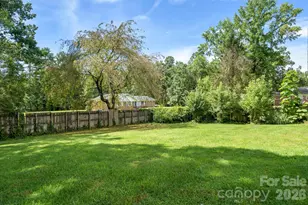 429 Brooklyn Ave, Hendersonville, NC 28792 - Photo 37