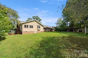 429 Brooklyn Ave, Hendersonville, NC 28792 - Photo 41