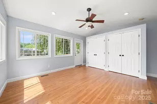 429 Brooklyn Ave, Hendersonville, NC 28792 - Photo 21