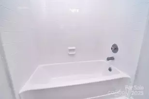 6120 Meadow Rose Ln, Charlotte, NC 28215 - Photo 15