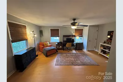 3725 Sudbury Road, Charlotte, NC 28205 - Photo 15