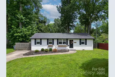 3725 Sudbury Road, Charlotte, NC 28205 - Photo 1