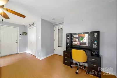 3725 Sudbury Road, Charlotte, NC 28205 - Photo 17