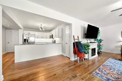 3725 Sudbury Road, Charlotte, NC 28205 - Photo 9