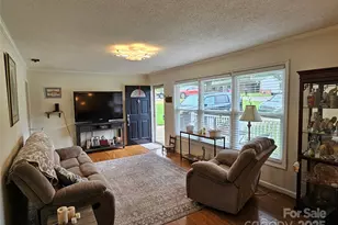 116 Hilltop Ave, Valdese, NC 28690 - Photo 23