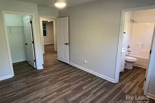 311 Drury Dr, Charlotte, NC 28206 - Photo 17