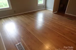 71 Flat Creek Rd, Waynesville, NC 28785 - Photo 21