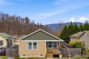 9 Half Moon Dr, Swannanoa, NC 28778 - Photo 1