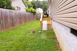 9 Half Moon Dr, Swannanoa, NC 28778 - Photo 25