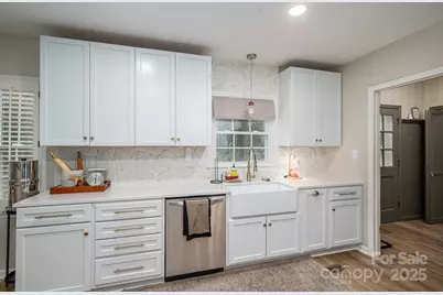 930 Elizabeth Road, Shelby, NC 28150 - Photo 9